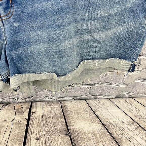 Ava & Viv Shorts Mid Rise Midi Blue Denim 5 Pockets Button Fly Stretch 24W - Picture 4 of 10